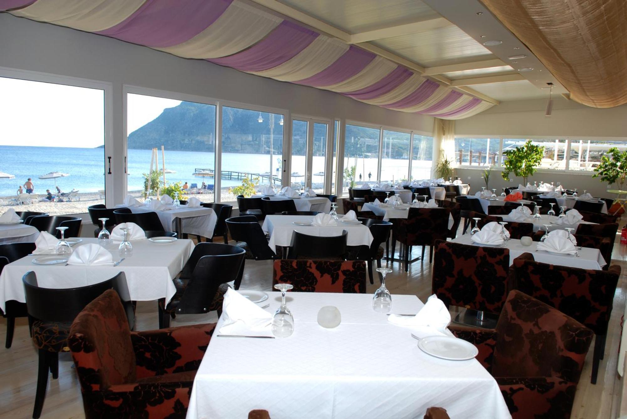 Hotel Sacallis 2*