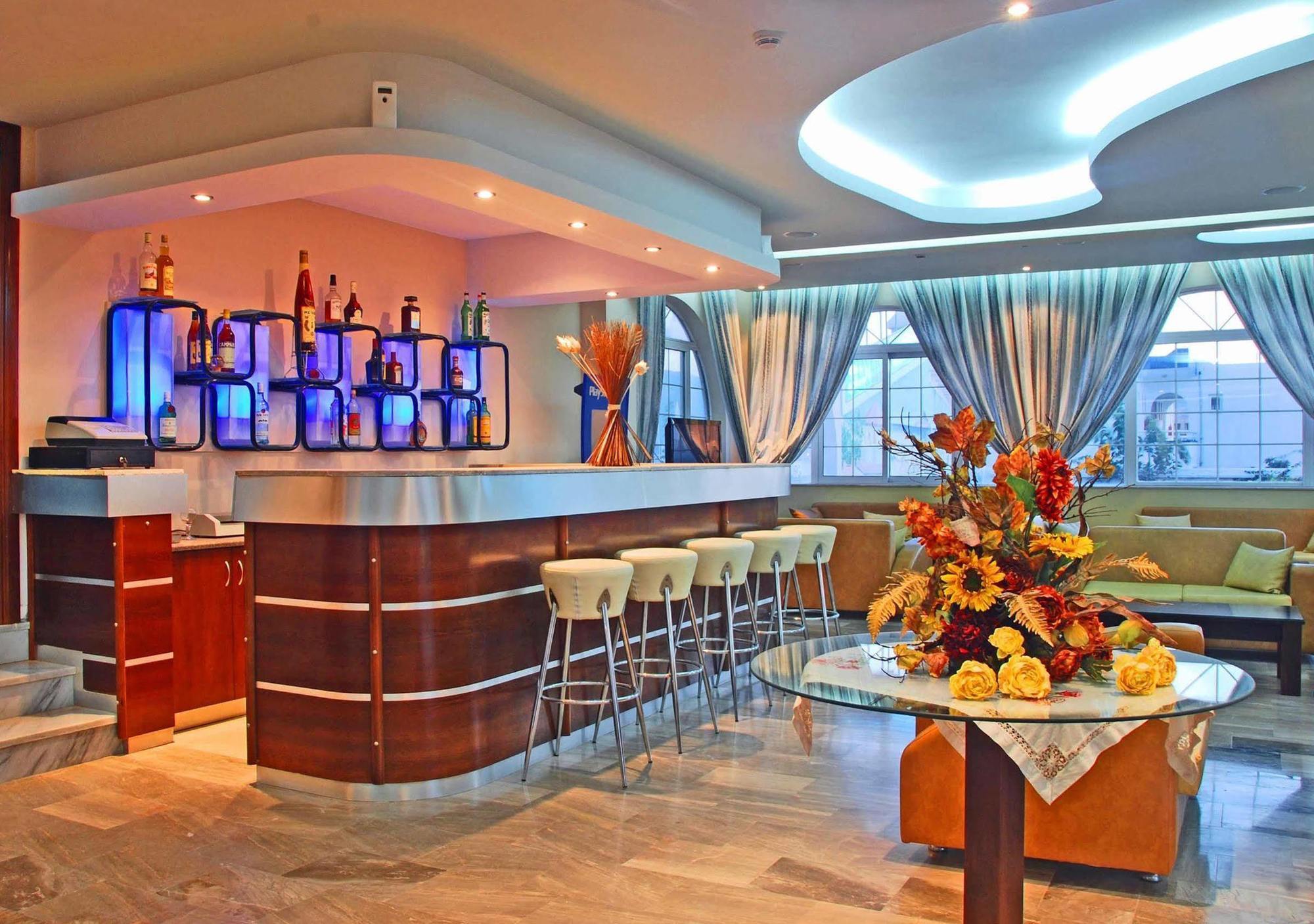 Sacallis Hotel 2*