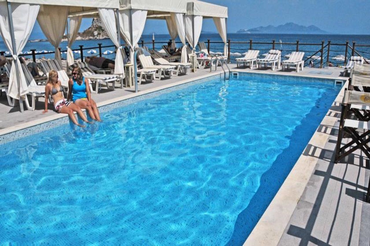 Sacallis Hotel 2*