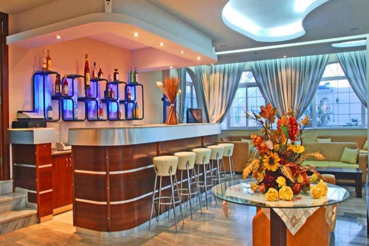 Hotel Sacallis 2*